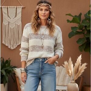 Knitivo Boho Beige White Knit V Neck Sweater Size M